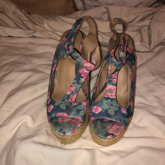 steve madden floral wedges - Picture 4 of 7